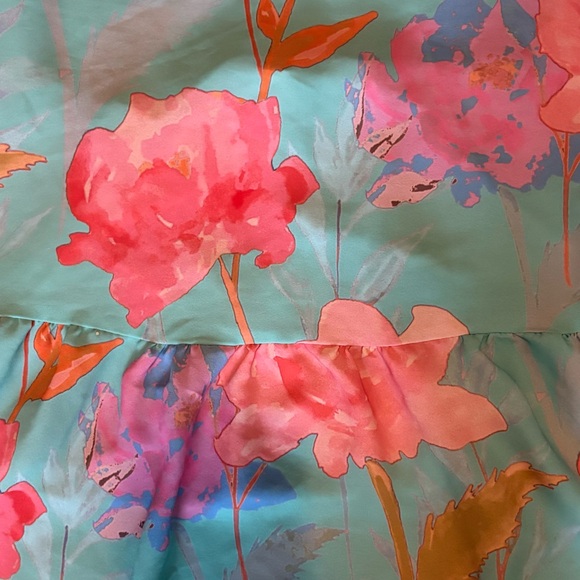 Everly Multicolor Abstract Top - Picture 12 of 12